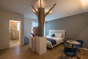 Hesperia Hotel & Residence