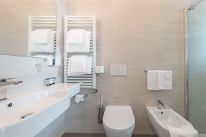 Hesperia Hotel & Residence