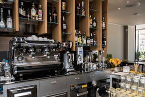 Hesperia Hotel & Residence