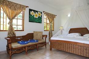 Le surmer self catering chalets