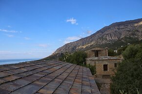 Pyrgos Ikaria Traditional Village