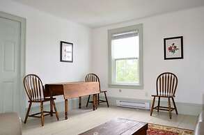 Still Point Lodge & Cottages