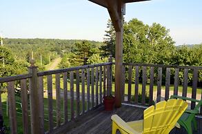 Still Point Lodge & Cottages