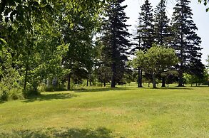 Still Point Lodge & Cottages