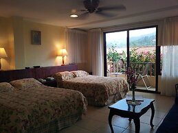 Las Cumbres Inn