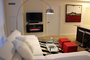 Executive Skyline Suites