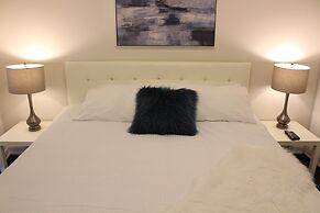 Executive Skyline Suites