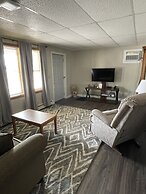 Lakeshor Motor Inn