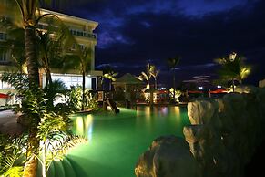 Tanza Oasis Hotel and Resort