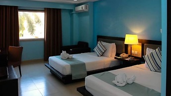 Tanza Oasis Hotel and Resort