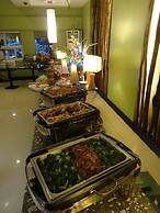 Tanza Oasis Hotel and Resort