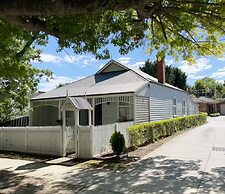 Lucy's Cottage Healesville