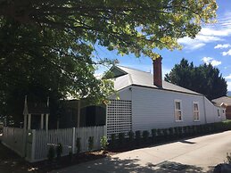 Lucy's Cottage Healesville