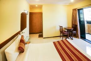 Lucky Hotel Bandra