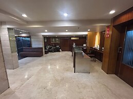 Hotel Lucky Goregaon