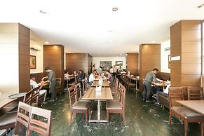 Hotel Lucky Goregaon