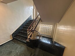 Hotel Lucky Goregaon