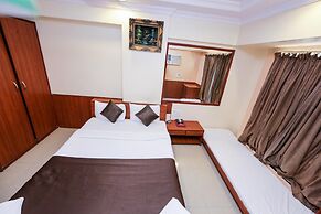 Hotel Lucky Goregaon