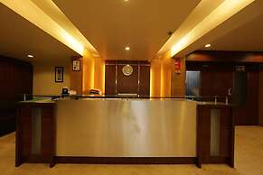 Hotel Lucky Goregaon
