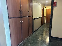 Hotel Lucky Goregaon