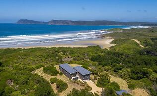 Cloudy Bay Beach House