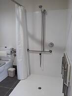 Aligning Health Retreat & Day Spa