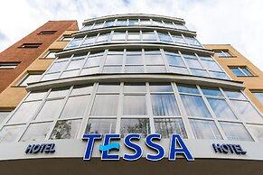 Tessa Hotel