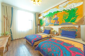 China Old Story Inns Encounter Lijiang