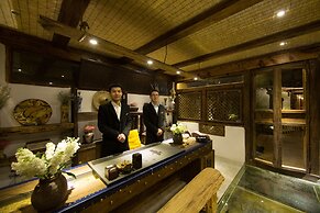 China Old Story Inns Encounter Lijiang