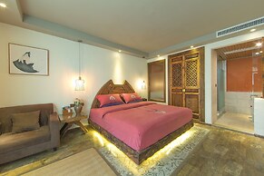 China Old Story Inns Encounter Lijiang