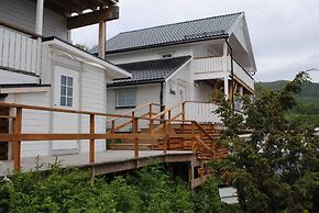 Furoy Hotel Apartments and Boating