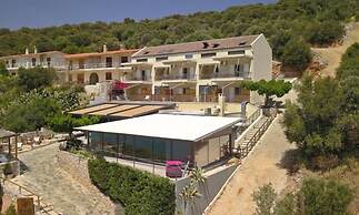 Evia Silence Boutique Hotel