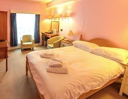 Wynnstay Hotel