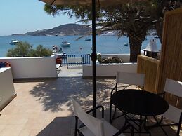 Heliotropio Studios & Apartments