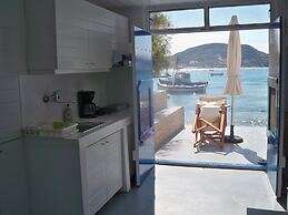 Heliotropio Studios & Apartments