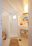 Heliotropio Studios & Apartments