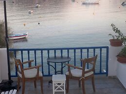 Heliotropio Studios & Apartments