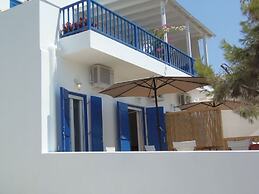 Heliotropio Studios & Apartments