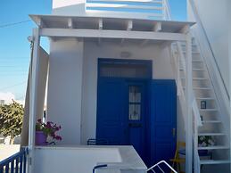 Heliotropio Studios & Apartments