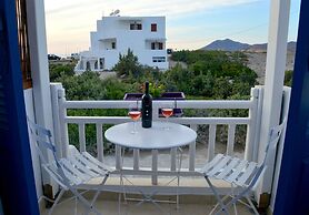 Heliotropio Studios & Apartments