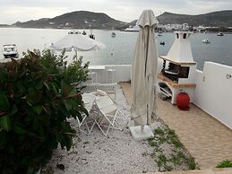 Heliotropio Studios & Apartments