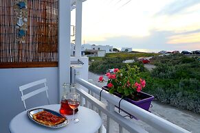 Heliotropio Studios & Apartments