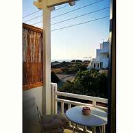 Heliotropio Studios & Apartments