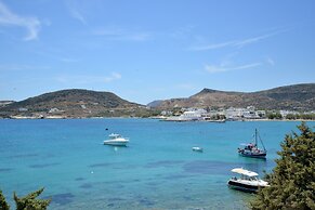 Heliotropio Studios & Apartments