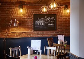 Pen & Parchment Inn by Greene King Inns