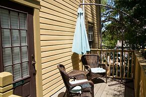 Agustin Inn