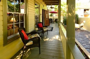 Agustin Inn