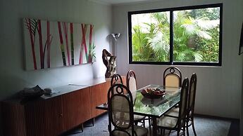Reb Casa Itanhanga