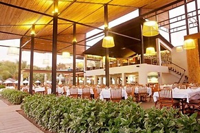 Punta Sal Suites & Bungalows Resort