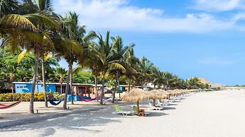 Punta Sal Suites & Bungalows Resort